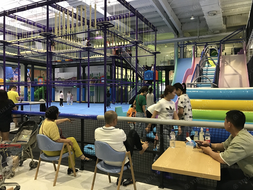 室內公園休閑區(qū)效果展示